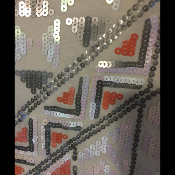 Express ladies medium sequin tank top Aztec design - Picture 2 of 5